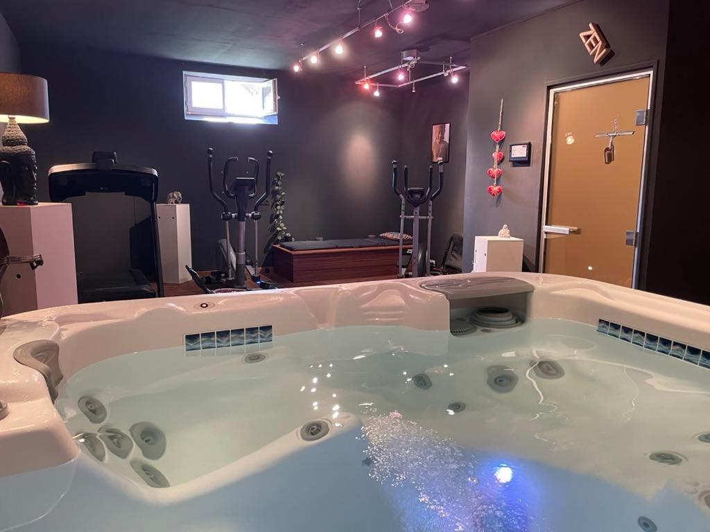 Gite A La Campagne Les Grandes Maisons Espace Jacuzzi Hammam Spa Lorris Exteriör bild